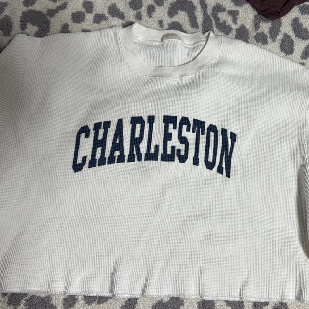 Brandy Melville crop top